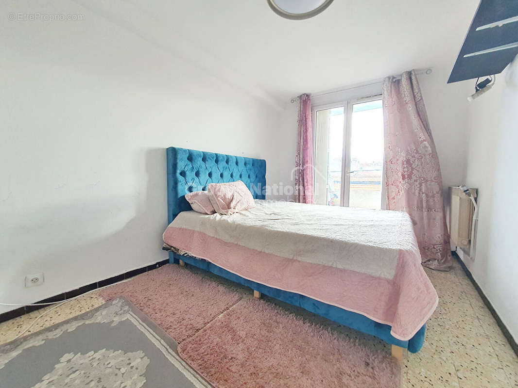 Appartement à MARSEILLE-14E