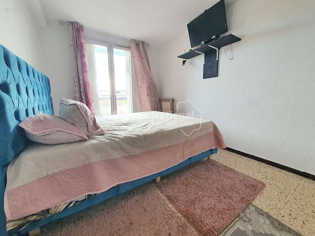 Appartement à MARSEILLE-14E