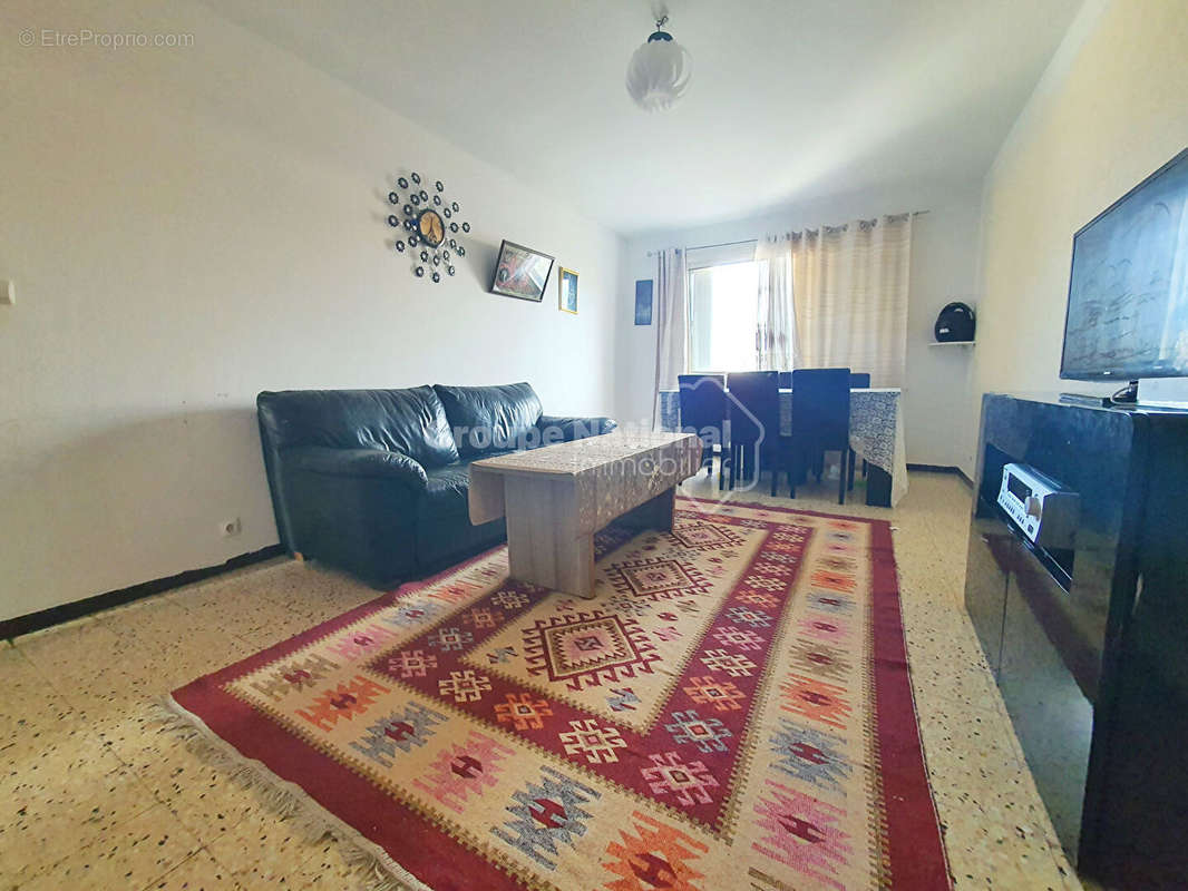 Appartement à MARSEILLE-14E