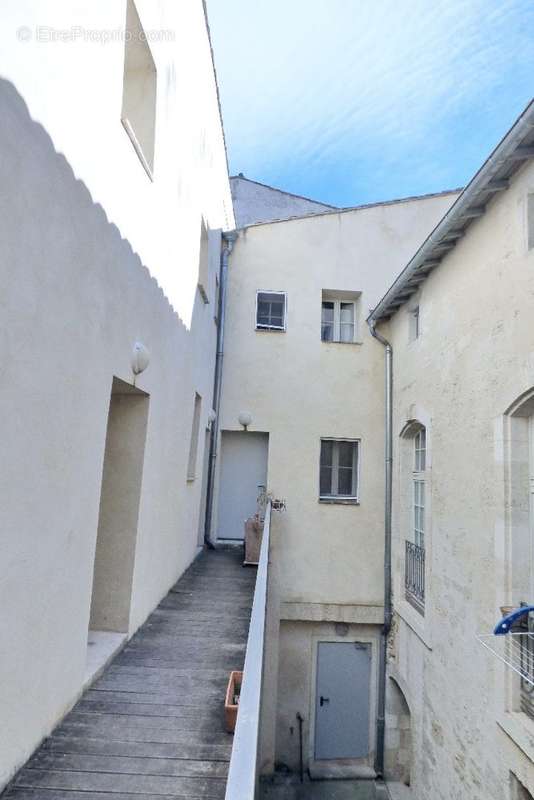 Appartement à PEZENAS