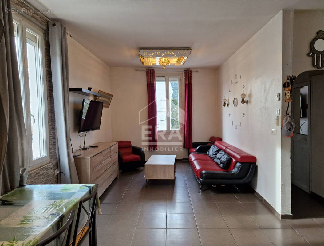 Appartement à FREJUS