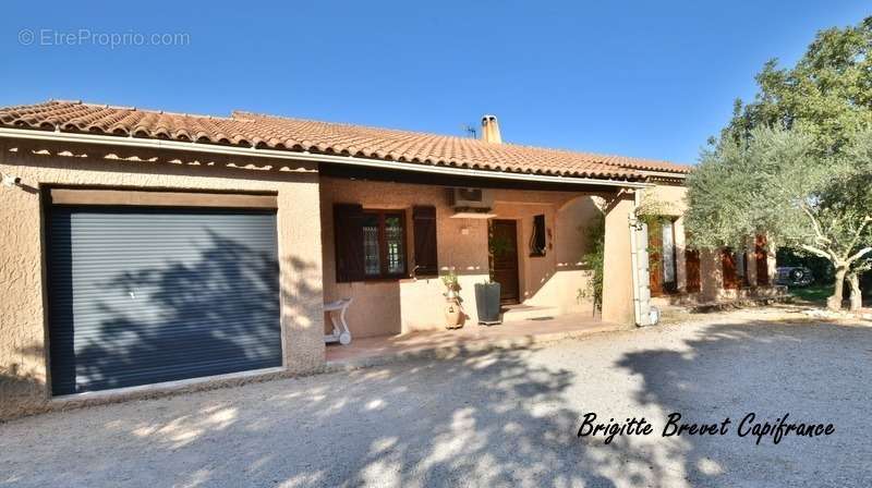 Maison à SAINT-MAXIMIN-LA-SAINTE-BAUME