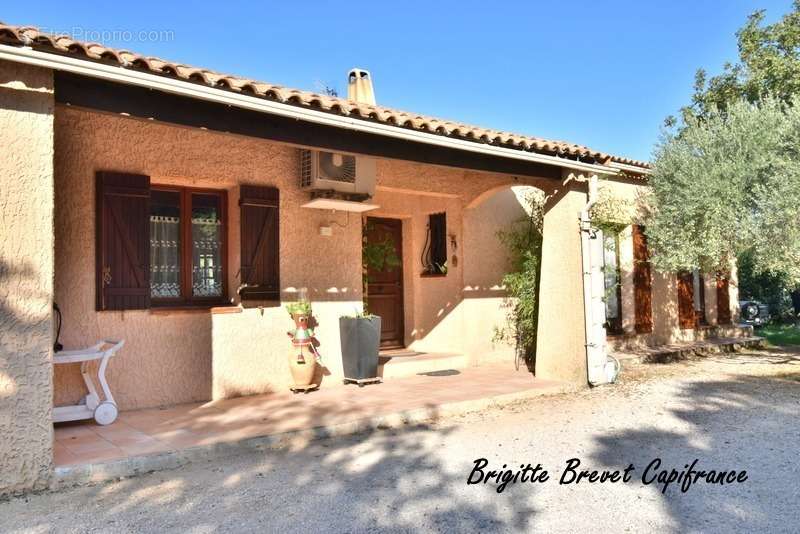 Maison à SAINT-MAXIMIN-LA-SAINTE-BAUME