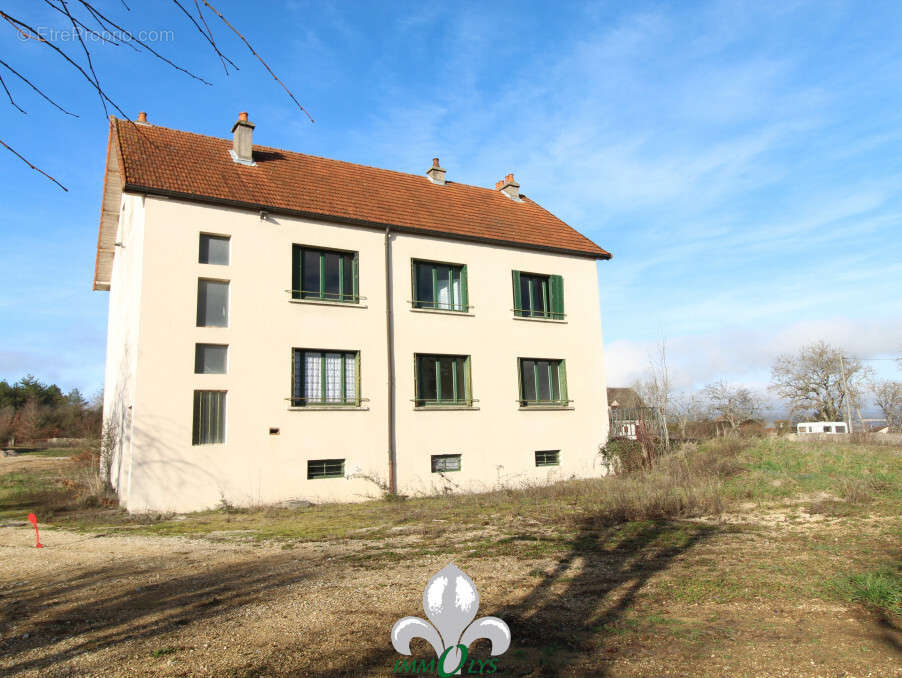 Maison à CHAGNY