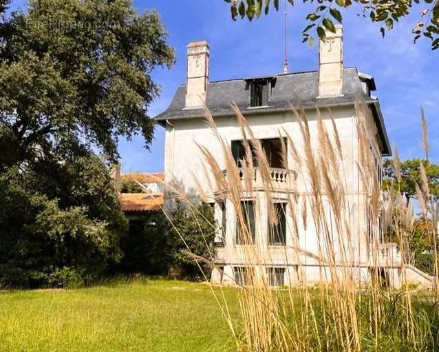 Maison à SAINT-PALAIS-SUR-MER