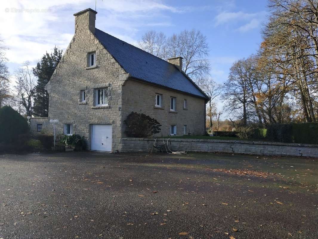 Maison à DINAN