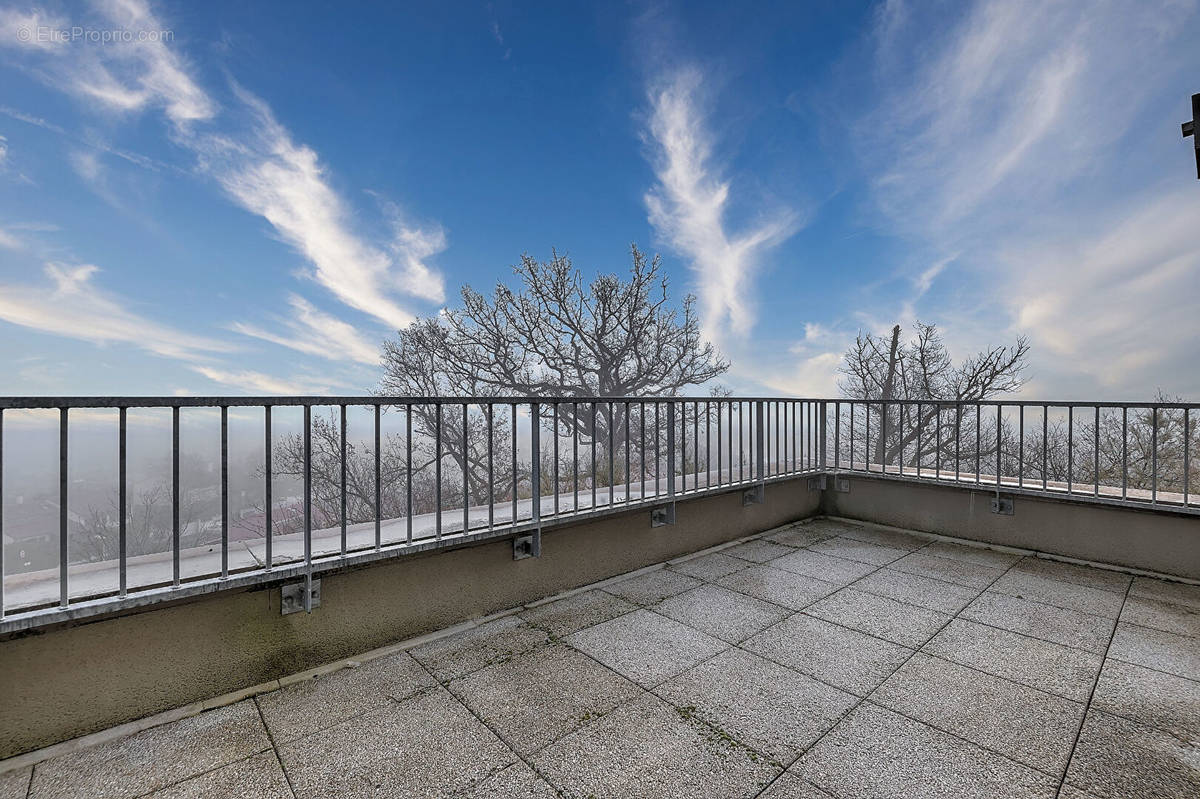 Appartement à SAINT-ORENS-DE-GAMEVILLE