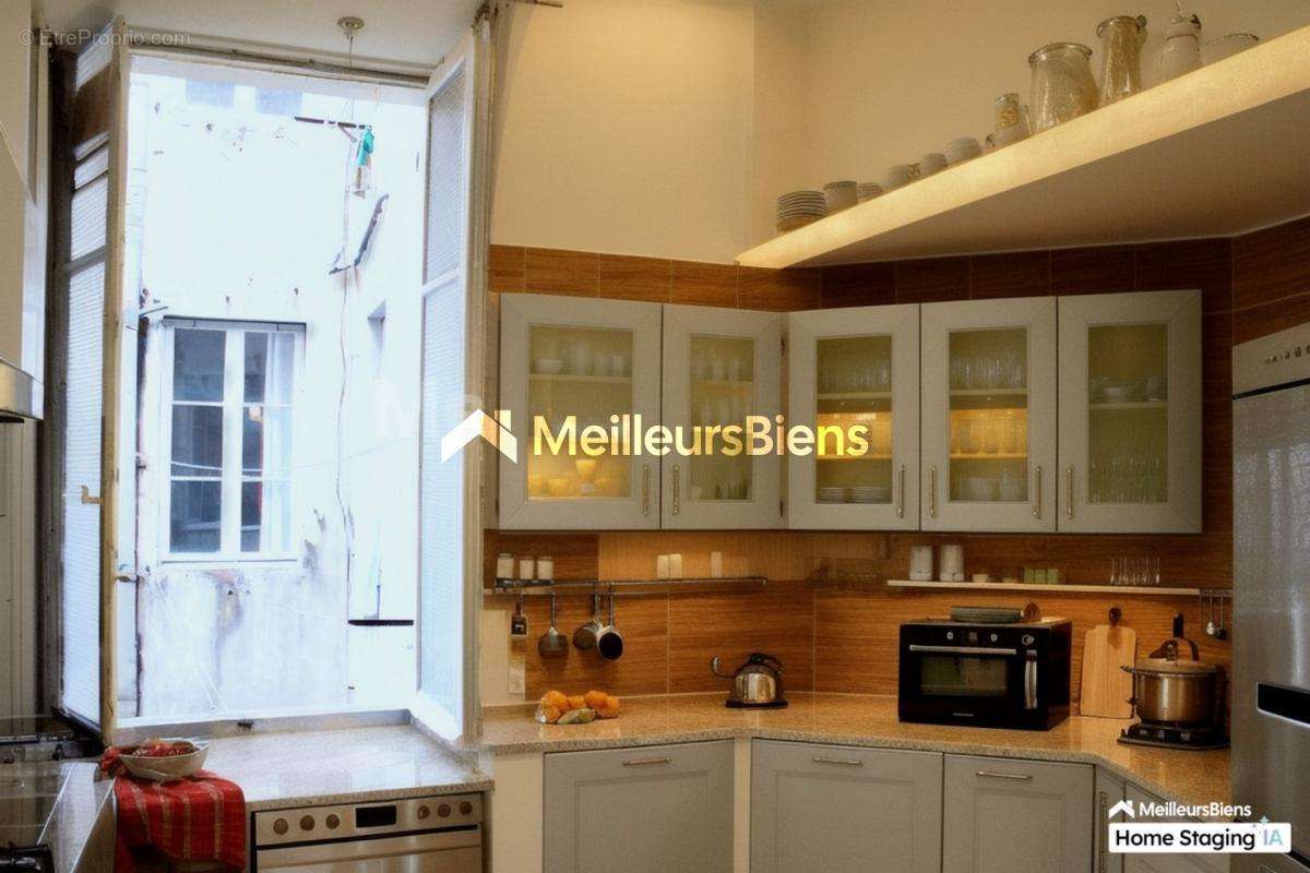 Appartement à MARSEILLE-1E