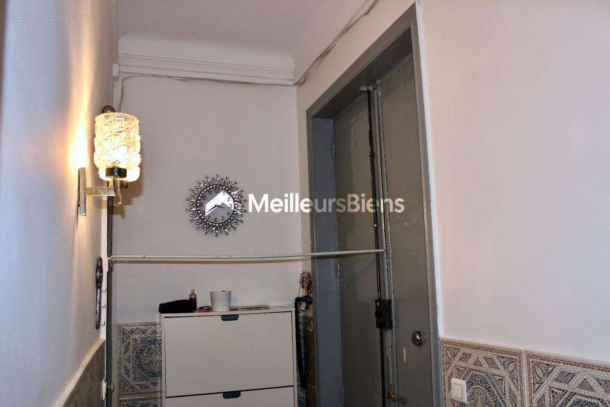 Appartement à MARSEILLE-1E