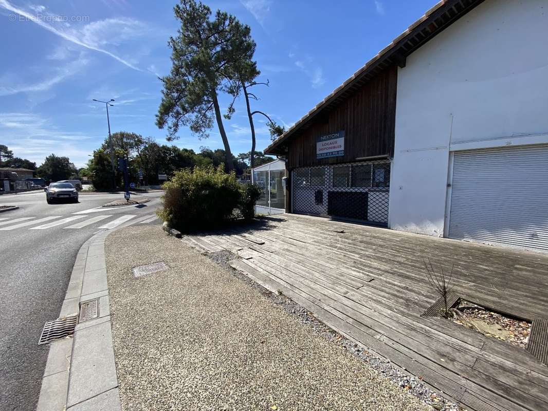 Commerce à CAPBRETON