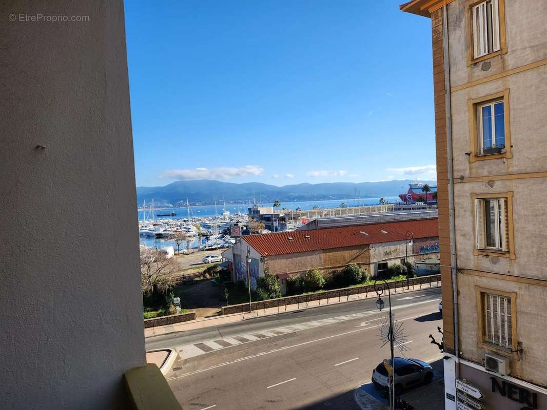 Appartement à AJACCIO