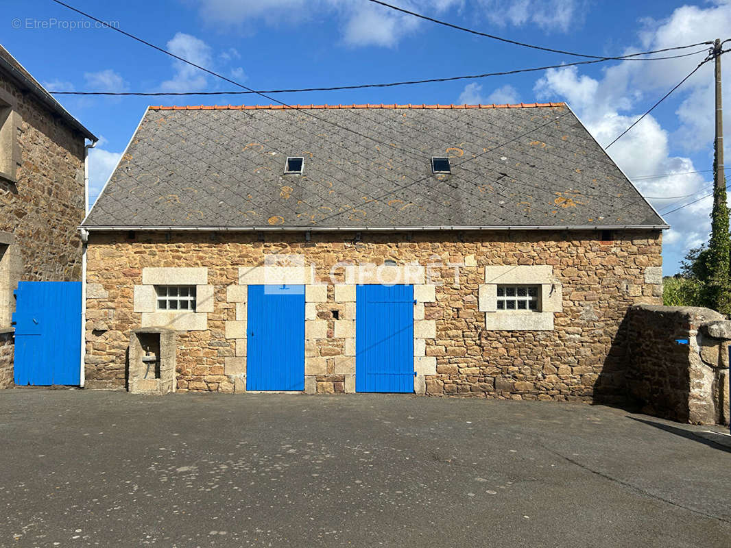 Maison à PLEUMEUR-GAUTIER