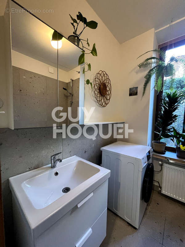 Appartement à AIX-LES-BAINS