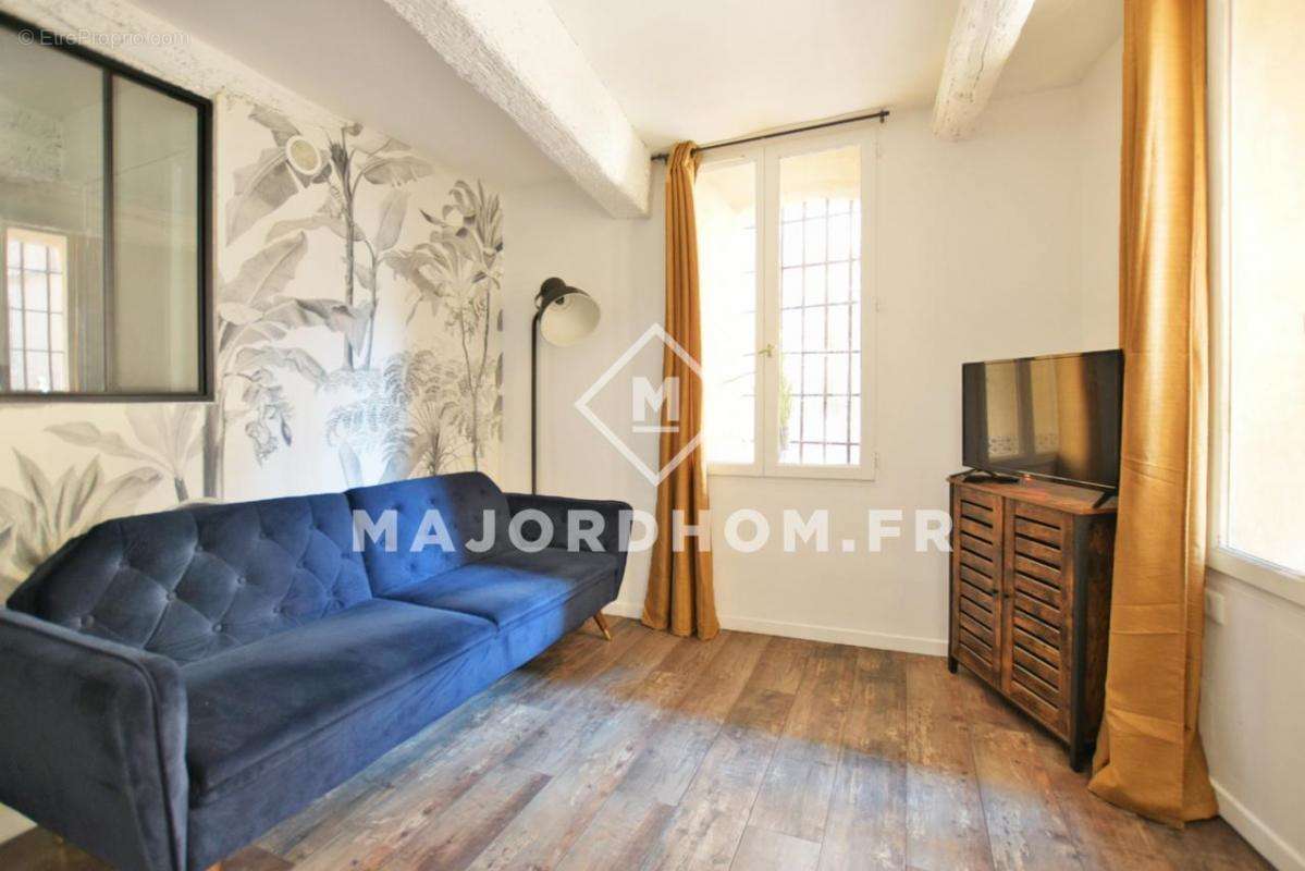 Appartement à MARSEILLE-2E