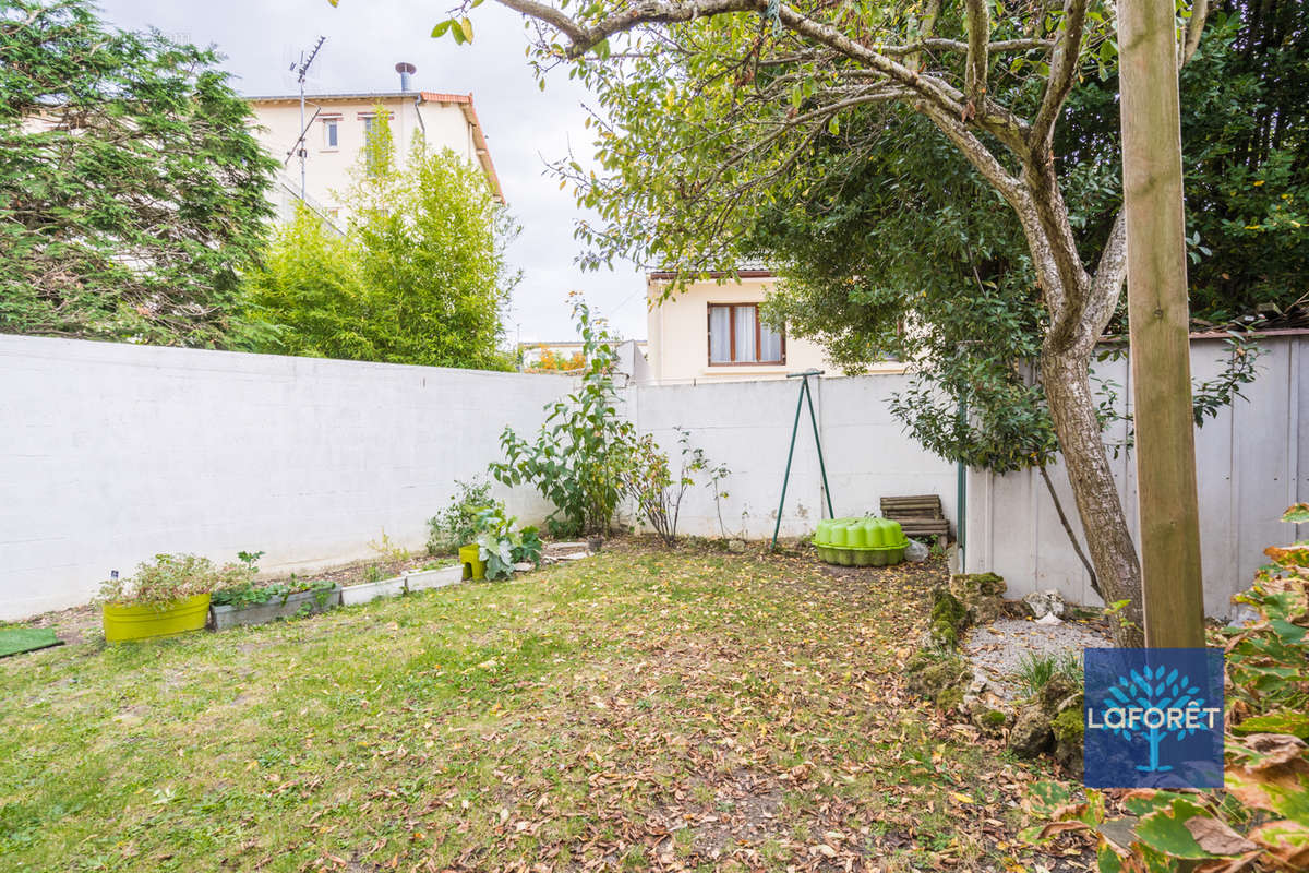 Maison à LES PAVILLONS-SOUS-BOIS