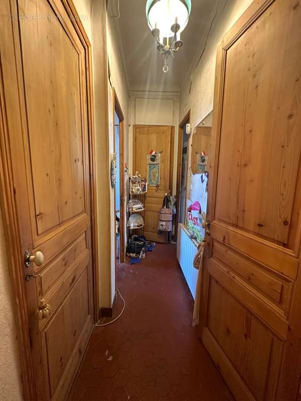 Appartement à MARSEILLE-1E