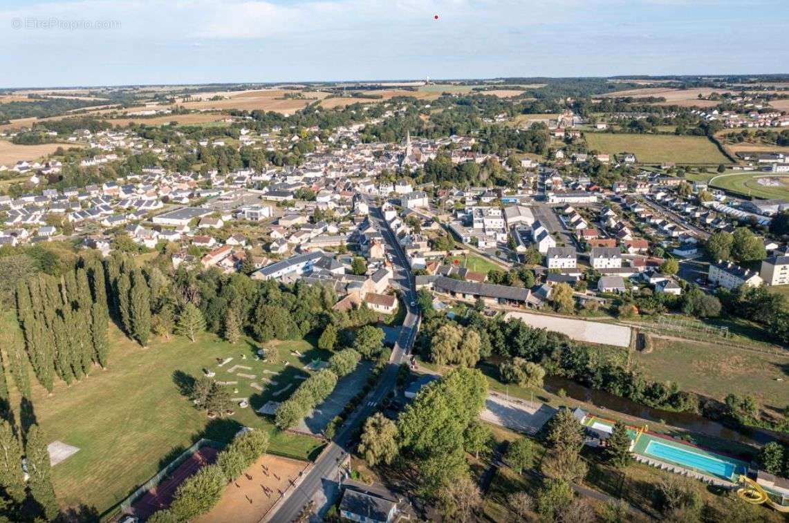 Terrain à SAVIGNY-SUR-BRAYE