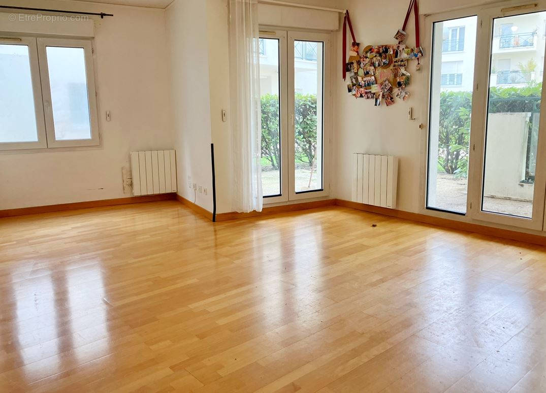 Appartement à CHATILLON