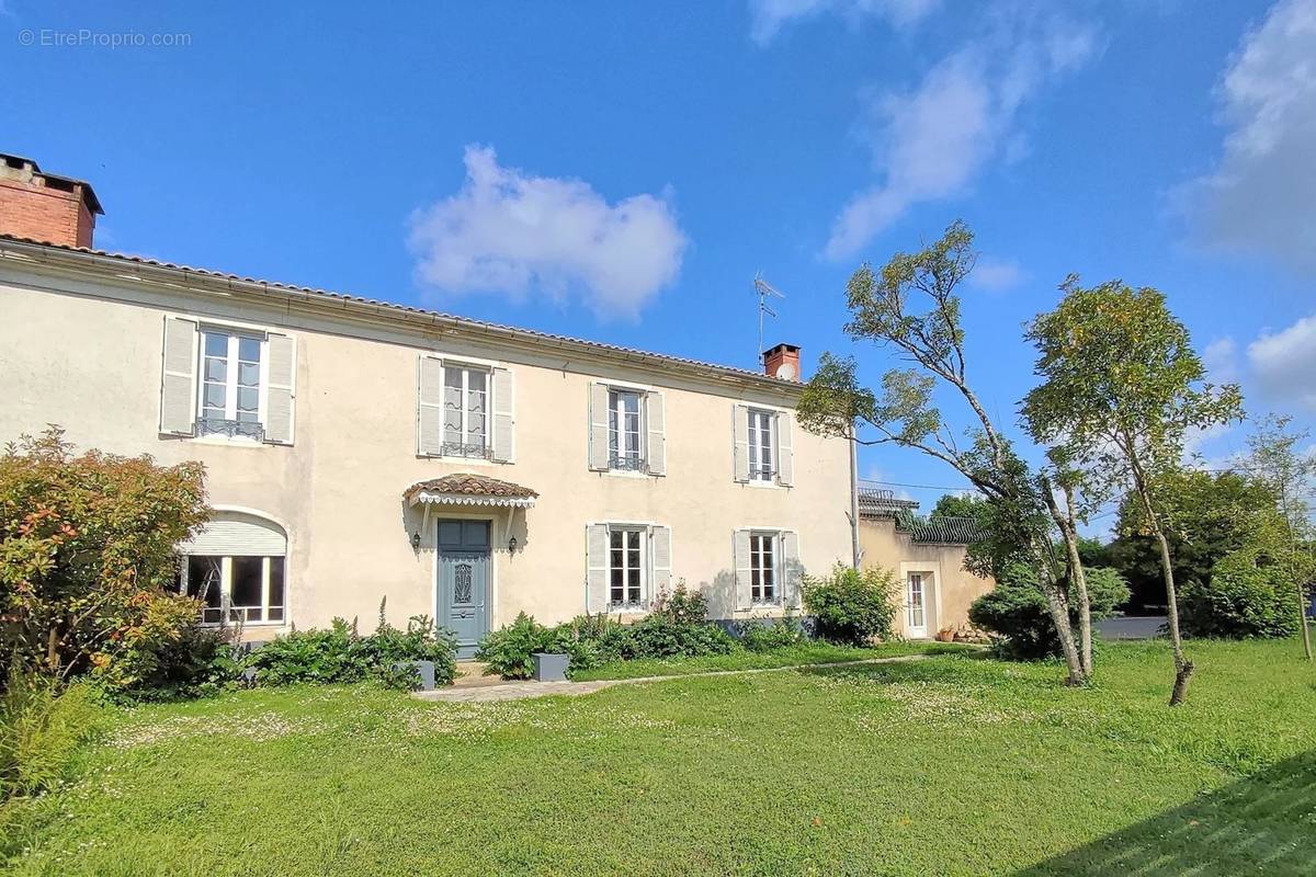 Maison à FARGUES