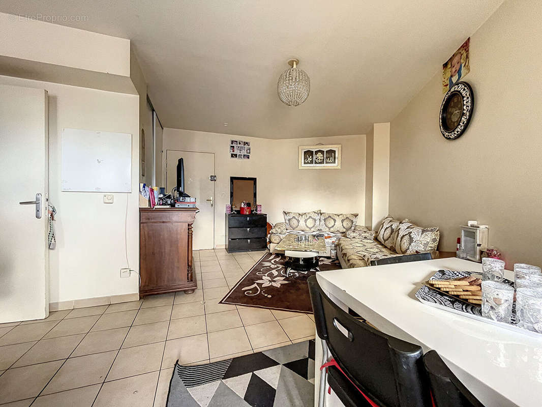 Appartement à MONTEREAU-FAULT-YONNE