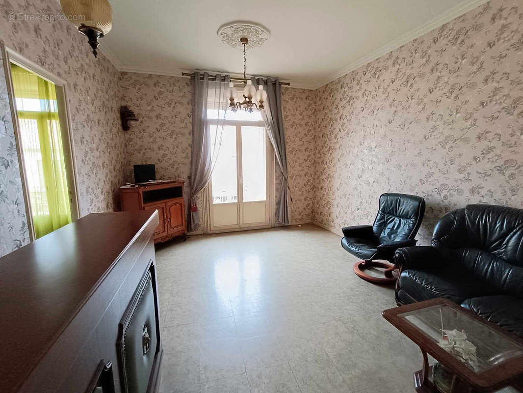 Appartement à BEZIERS