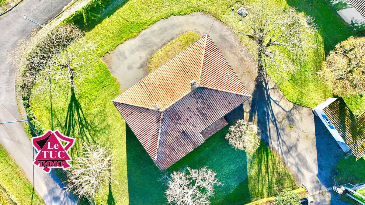 Maison à SAINT-SYLVESTRE-SUR-LOT