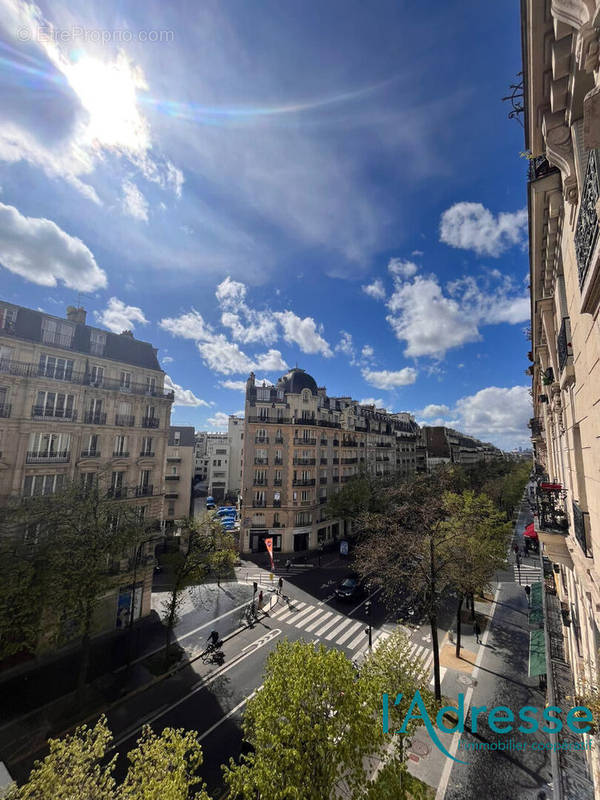 Appartement à PARIS-11E