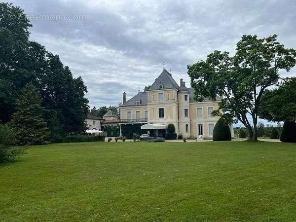 Maison à BOURG-EN-BRESSE