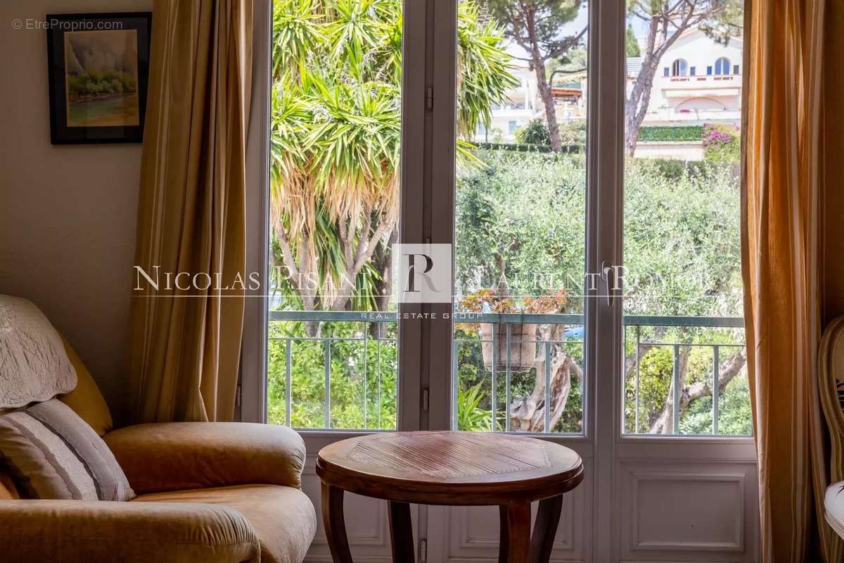 Appartement à VILLEFRANCHE-SUR-MER