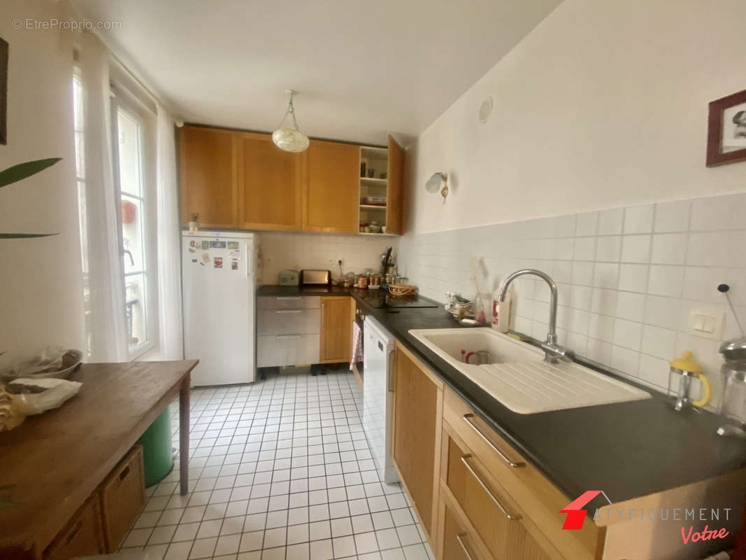 Appartement à PARIS-11E