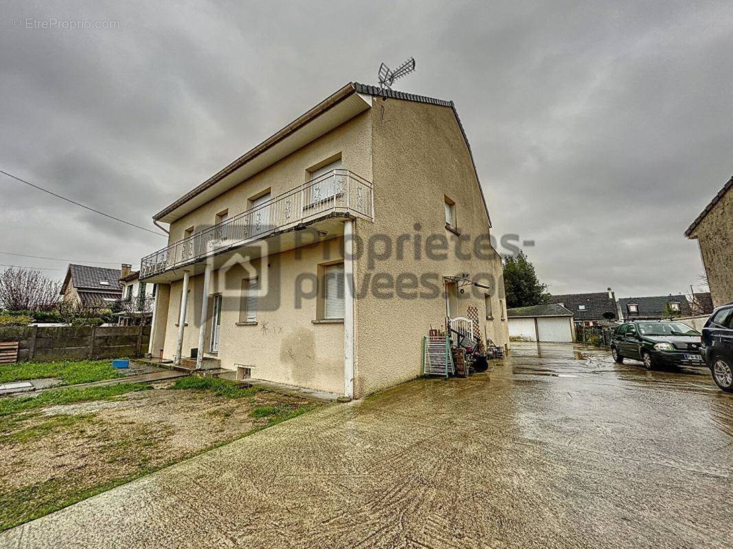 Appartement à ROISSY-EN-BRIE