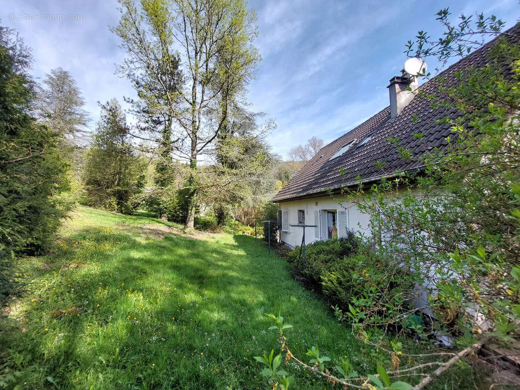 Maison à NAYEMONT-LES-FOSSES