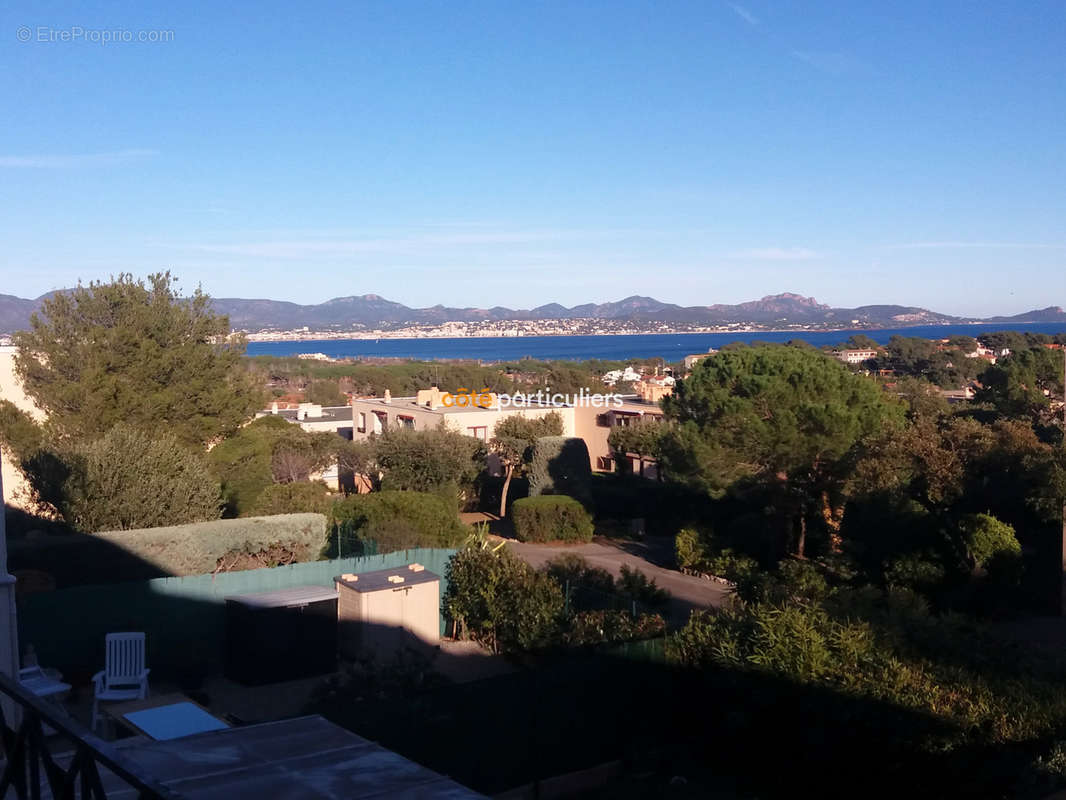 Appartement à FREJUS