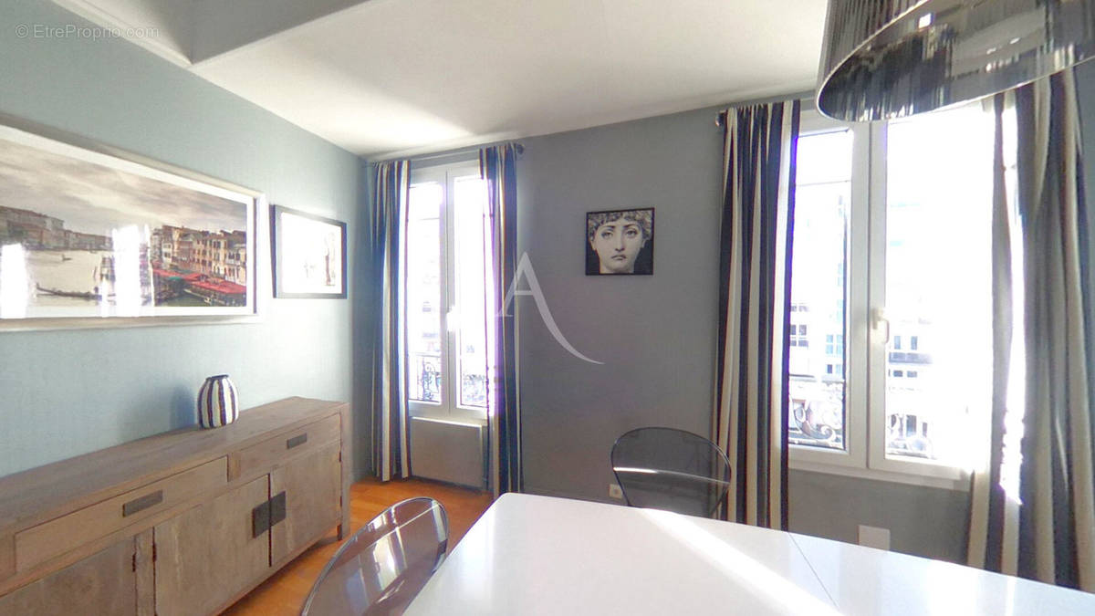 Appartement à ASNIERES-SUR-SEINE