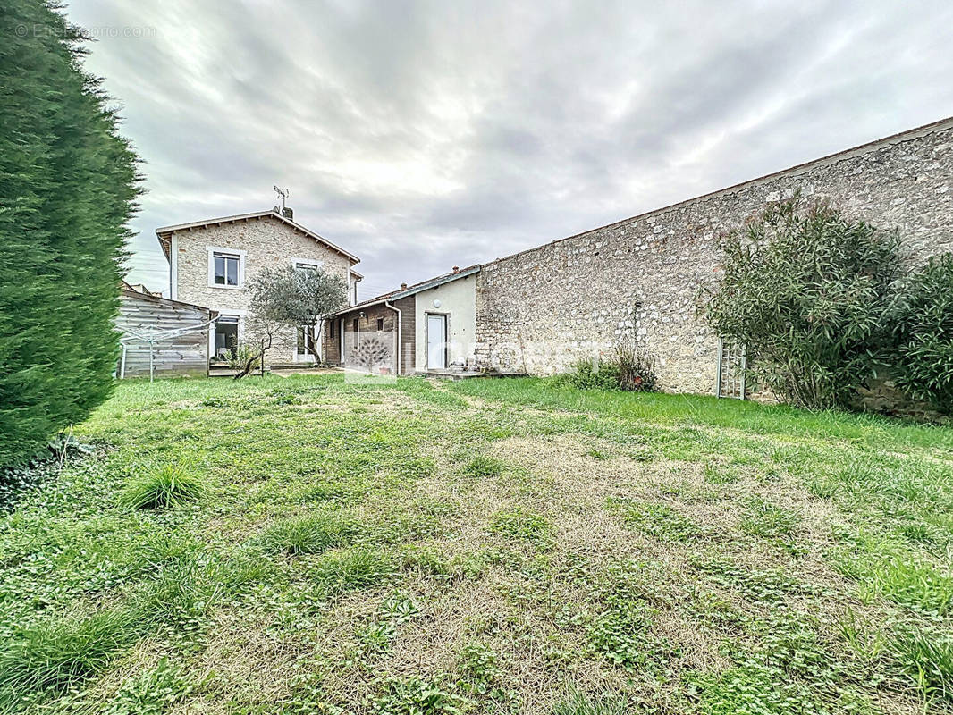 Maison à ROCHEFORT