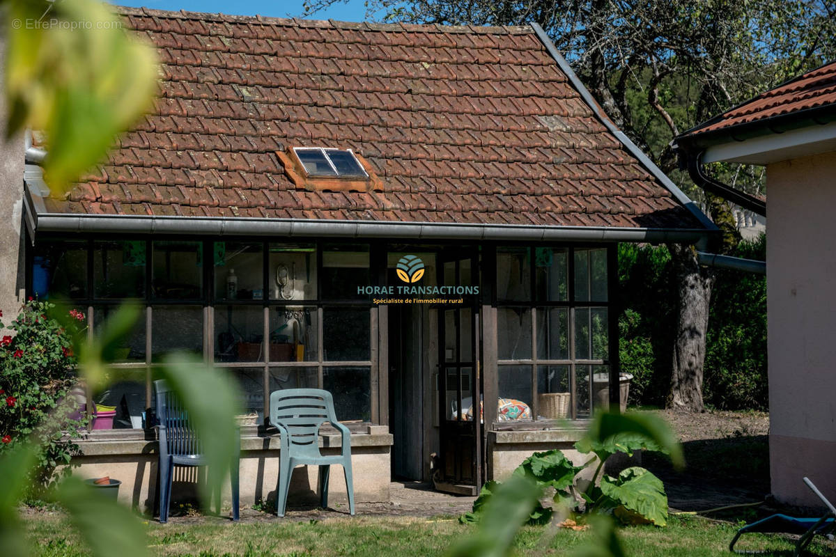 Maison à CHAMPAGNEY