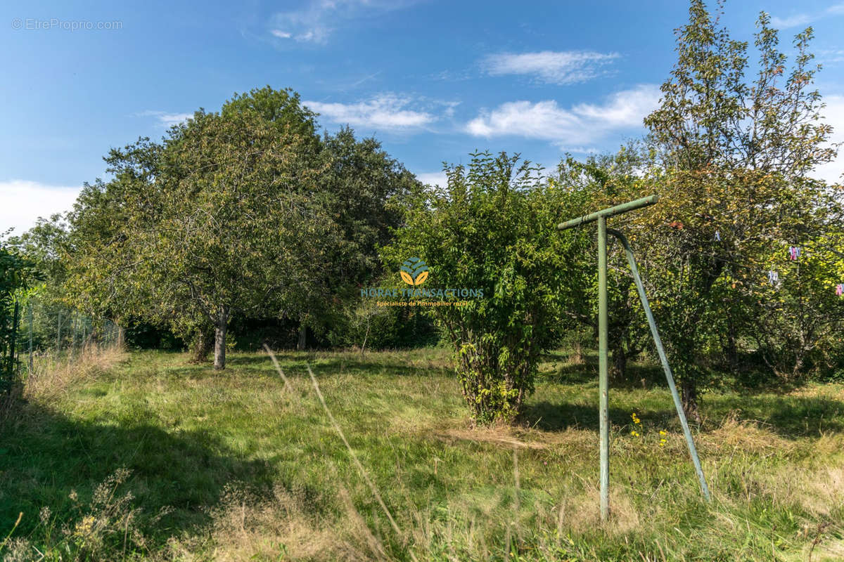 Maison à CHAMPAGNEY