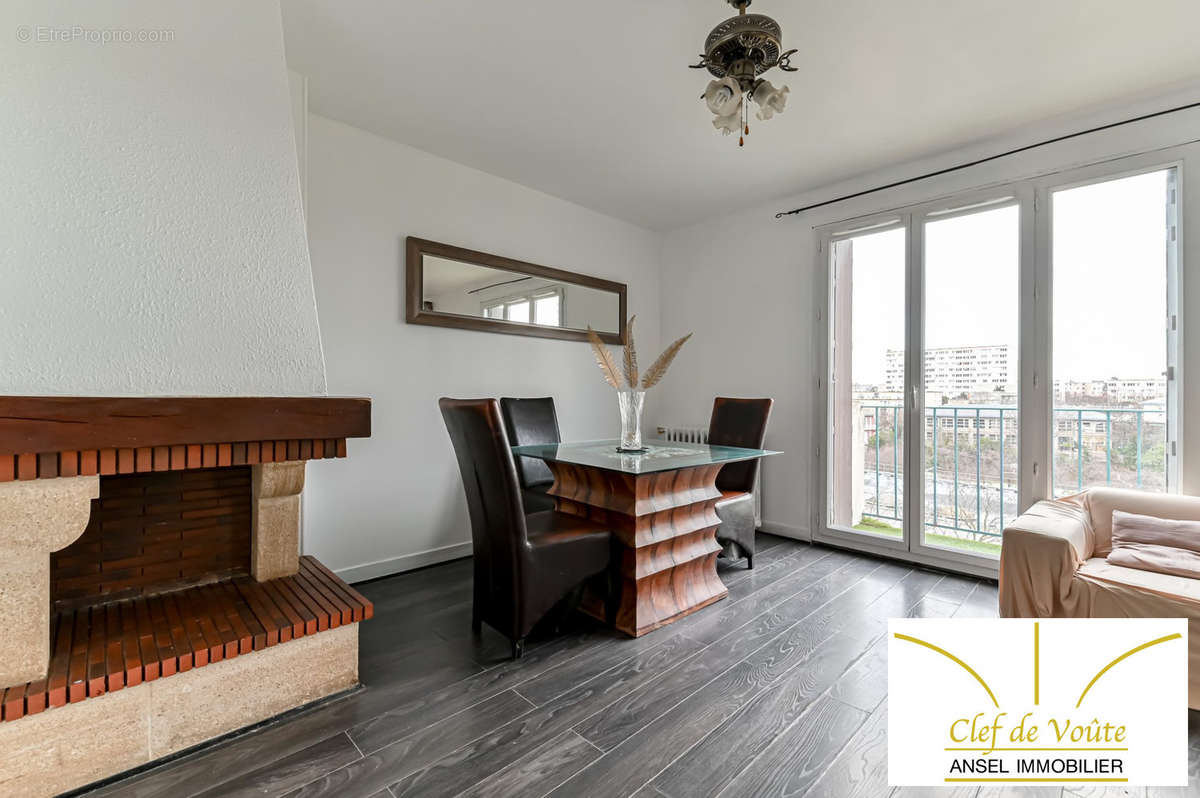 Appartement à RUEIL-MALMAISON