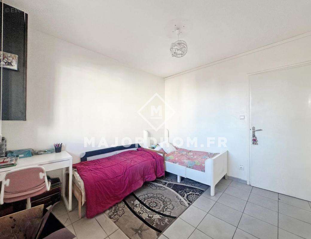 Appartement à MARSEILLE-10E