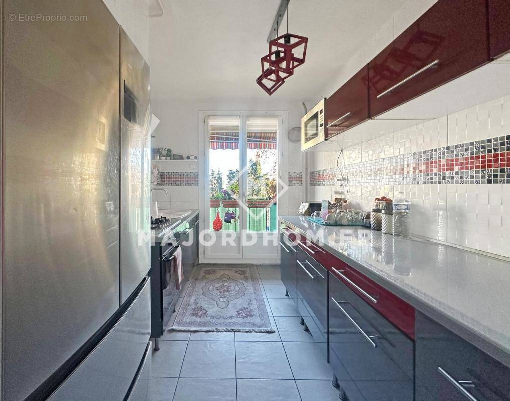 Appartement à MARSEILLE-10E