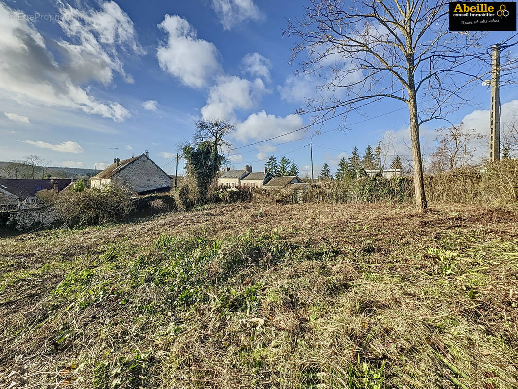 Terrain à DOURDAN