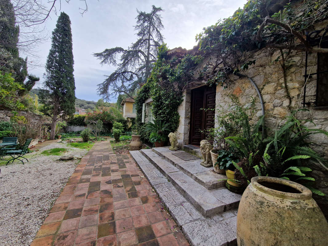 Maison à ANTIBES