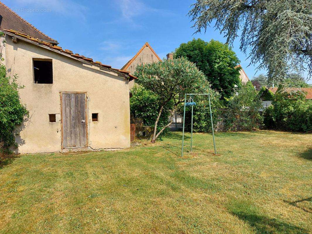 Maison à MARLY-SUR-ARROUX