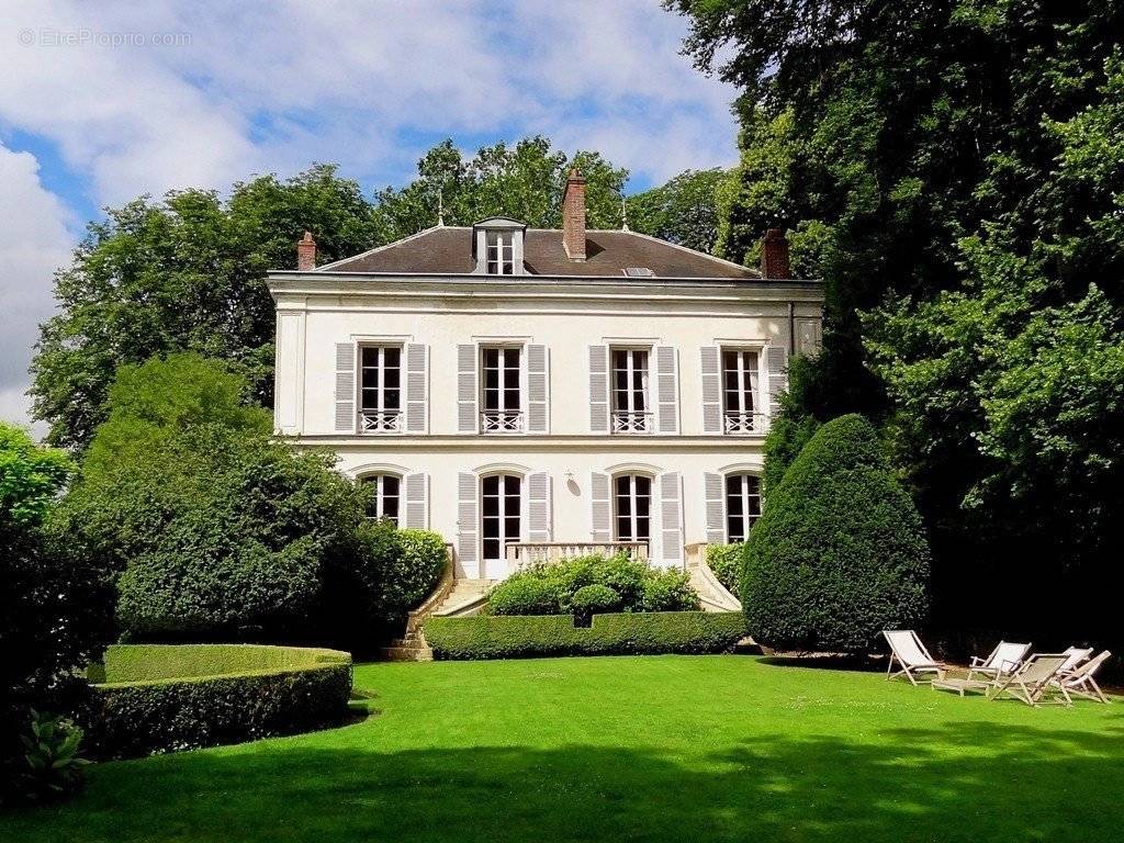 Maison à MONTFORT-L&#039;AMAURY