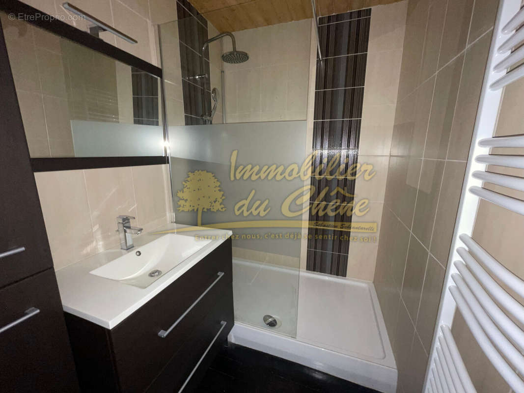 Appartement à LUXEUIL-LES-BAINS