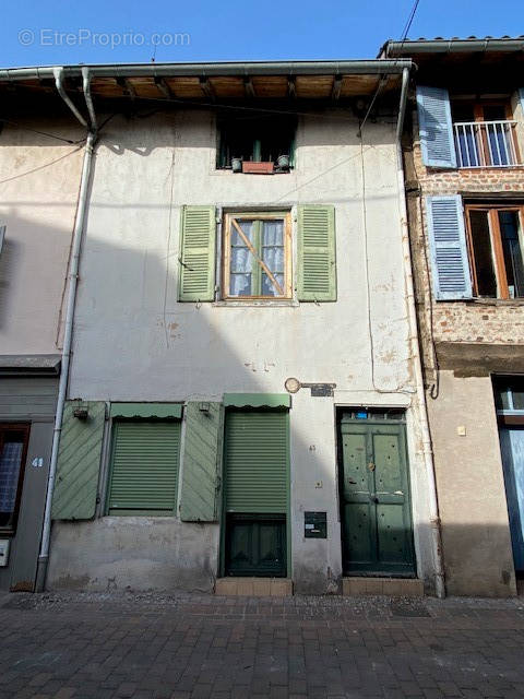 Maison à CHATILLON-SUR-CHALARONNE