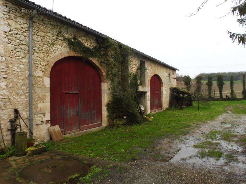 Maison à DURAS