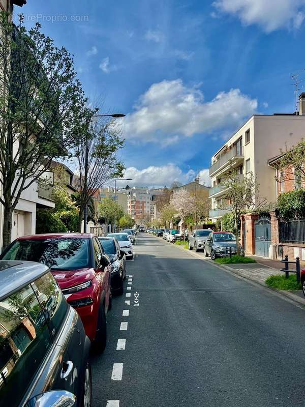 Appartement à ISSY-LES-MOULINEAUX