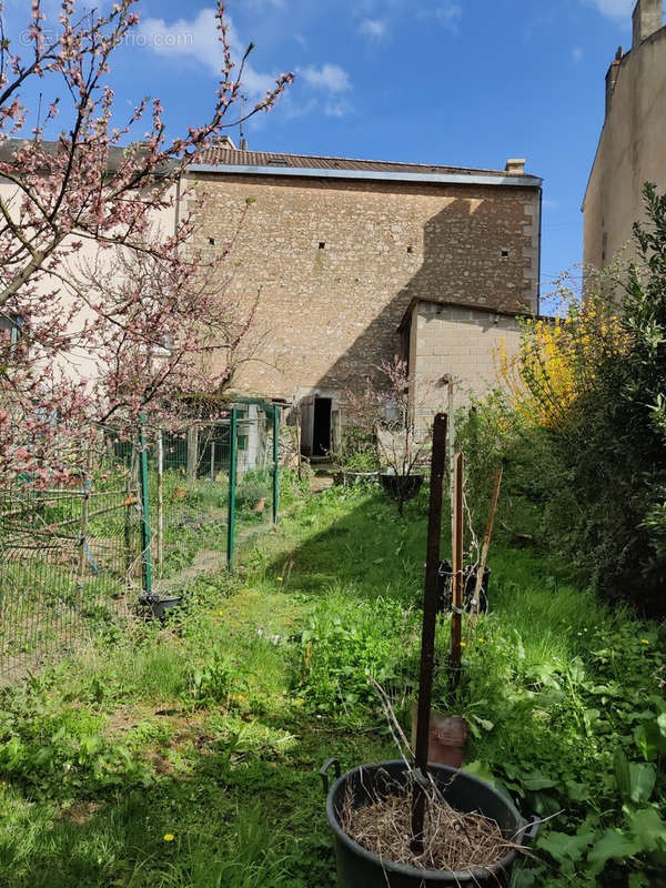 Maison à CHAUVIGNY