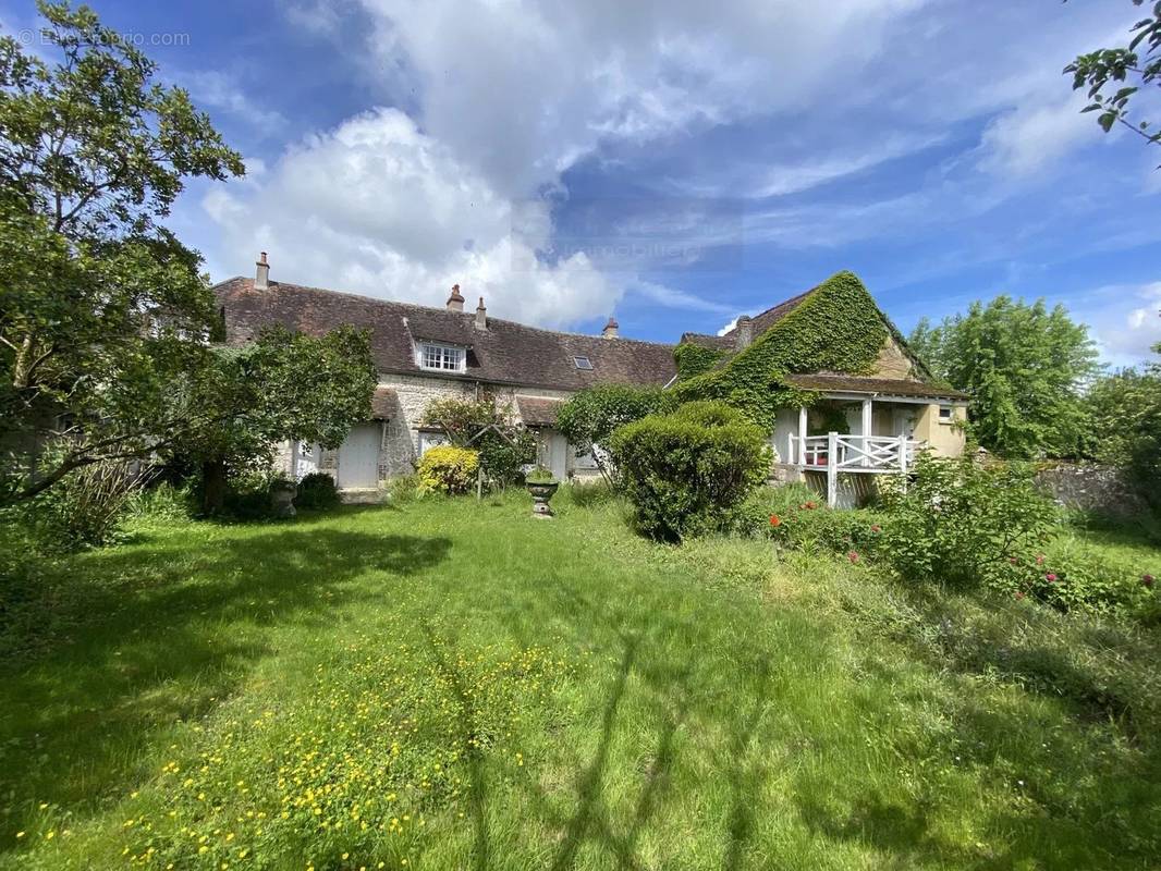 Maison à FONTENAY-SUR-LOING